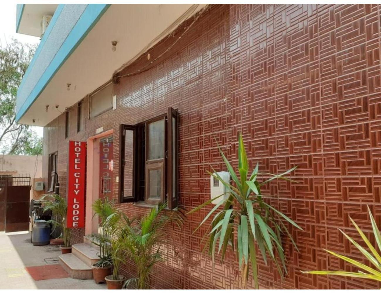 Hotel City Lodge , Chandīgarh Exterior foto